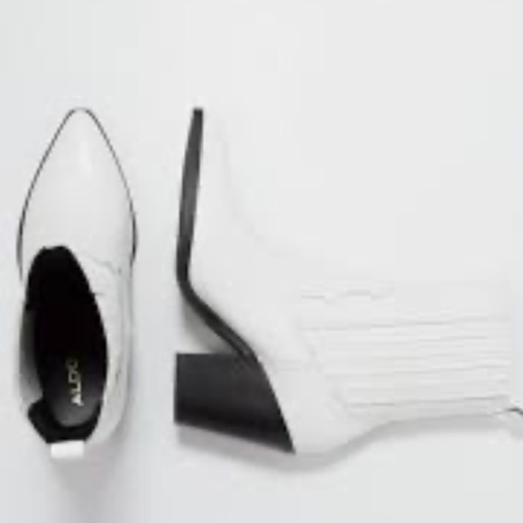 Sz 7.5🌹Aldo white leather boots - Picture 4 of 8